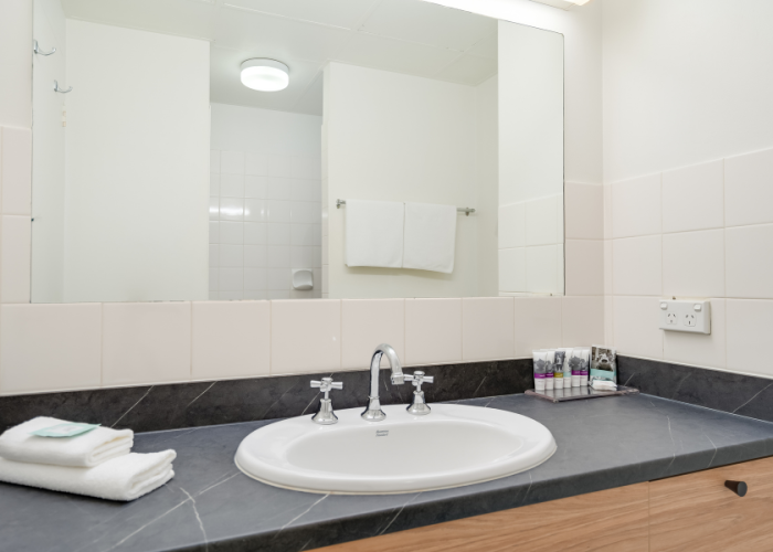 Mercure-Albury-_-Superior-Queen-1-Single-5