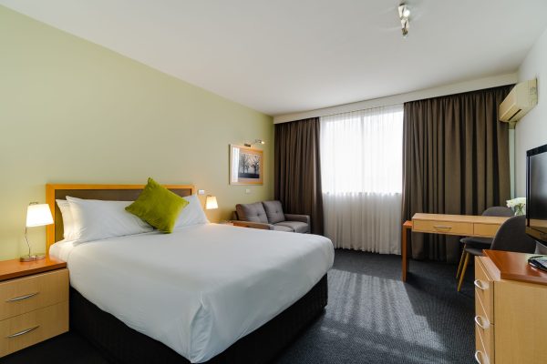 Mercure Albury_Standard Queen Photo 1